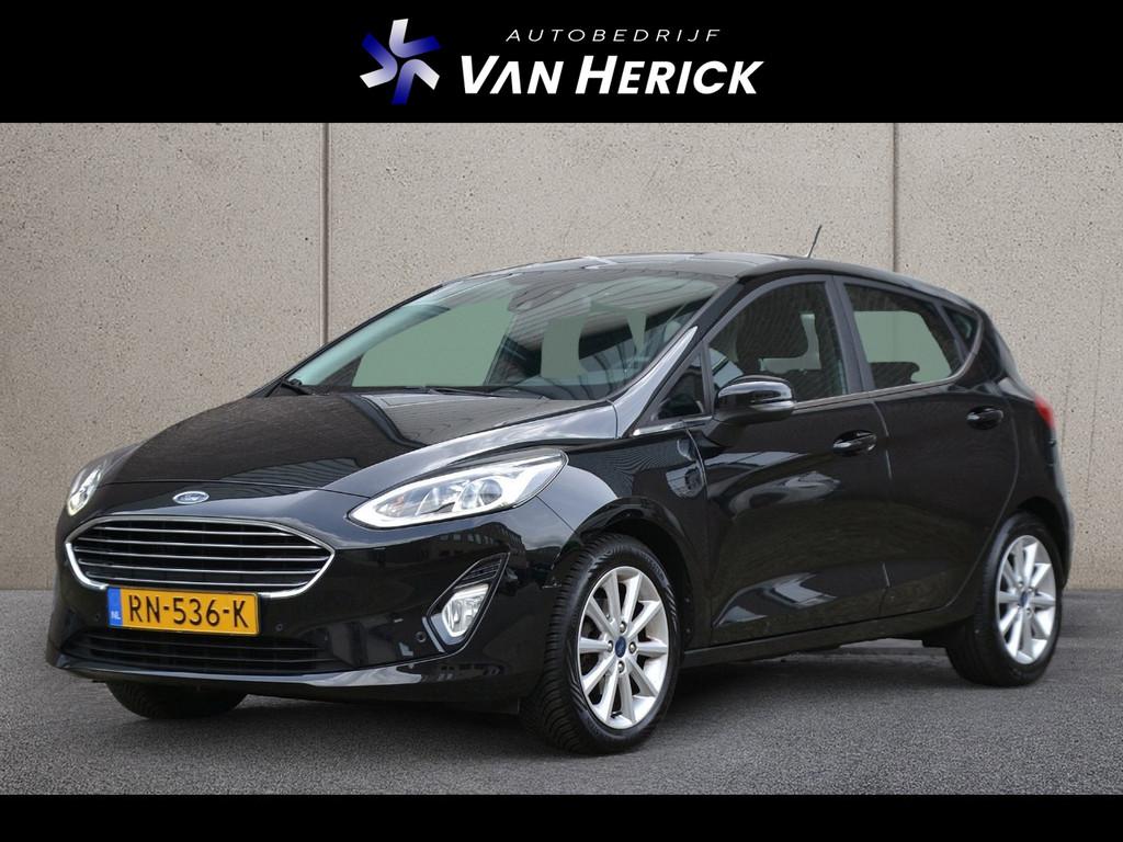 Ford Fiesta 1.0 EcoBoost Titanium 100PK | Navigatie | Parkee, Voorwielaandrijving, 1063 kg, Euro 6, 580 kg