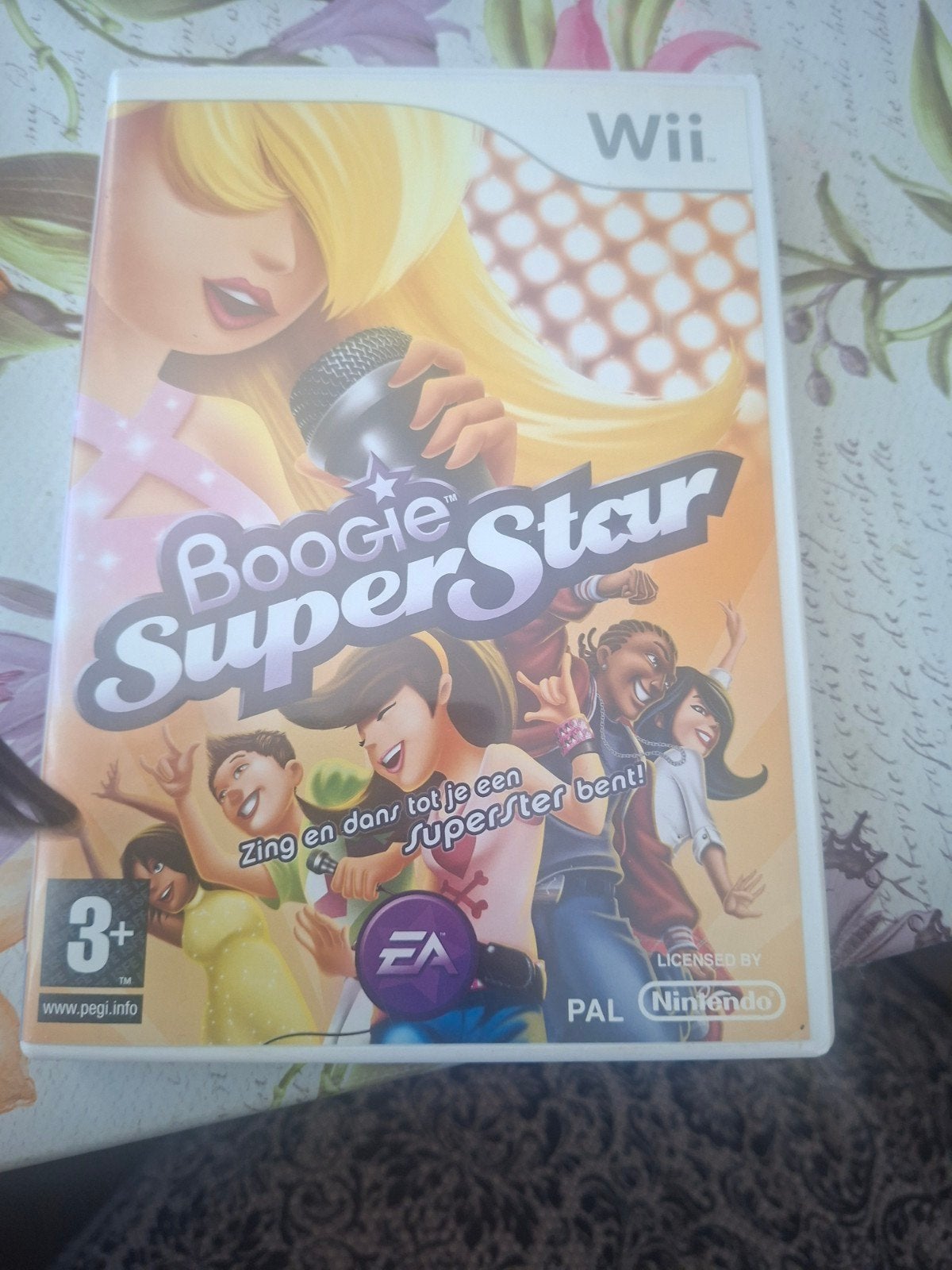 Wii boogie superstar, Ophalen of Verzenden, Zo goed als nieuw, Sport, 3 spelers of meer