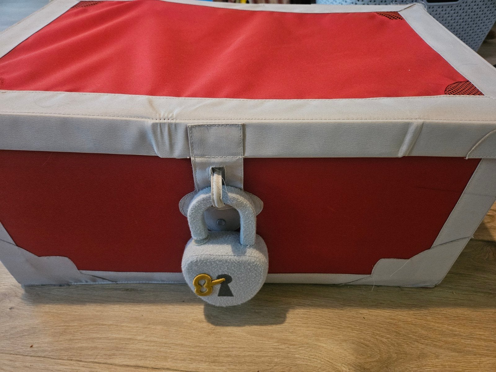 Ikea Piratenkist / Speelgoedkist met slot, Ophalen
