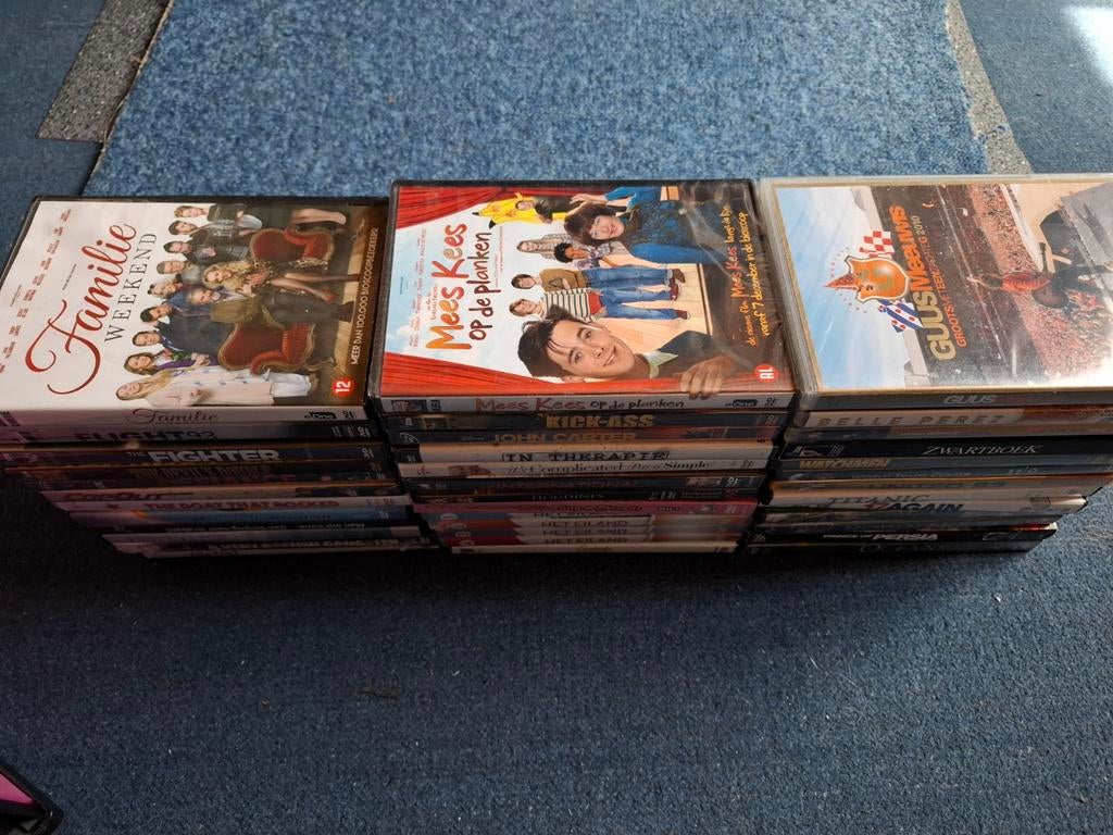 Te koop: 35 DVD's, Cd's en Dvd's, Alle leeftijden, Ophalen, Nieuw in verpakking, Overige gebieden