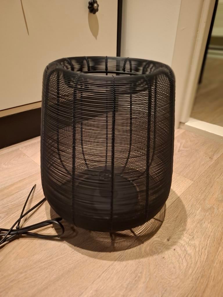 Zwarte tafellamp van Light & Living, Huis en Inrichting, Lampen | Lampenkappen, Ophalen, Rond