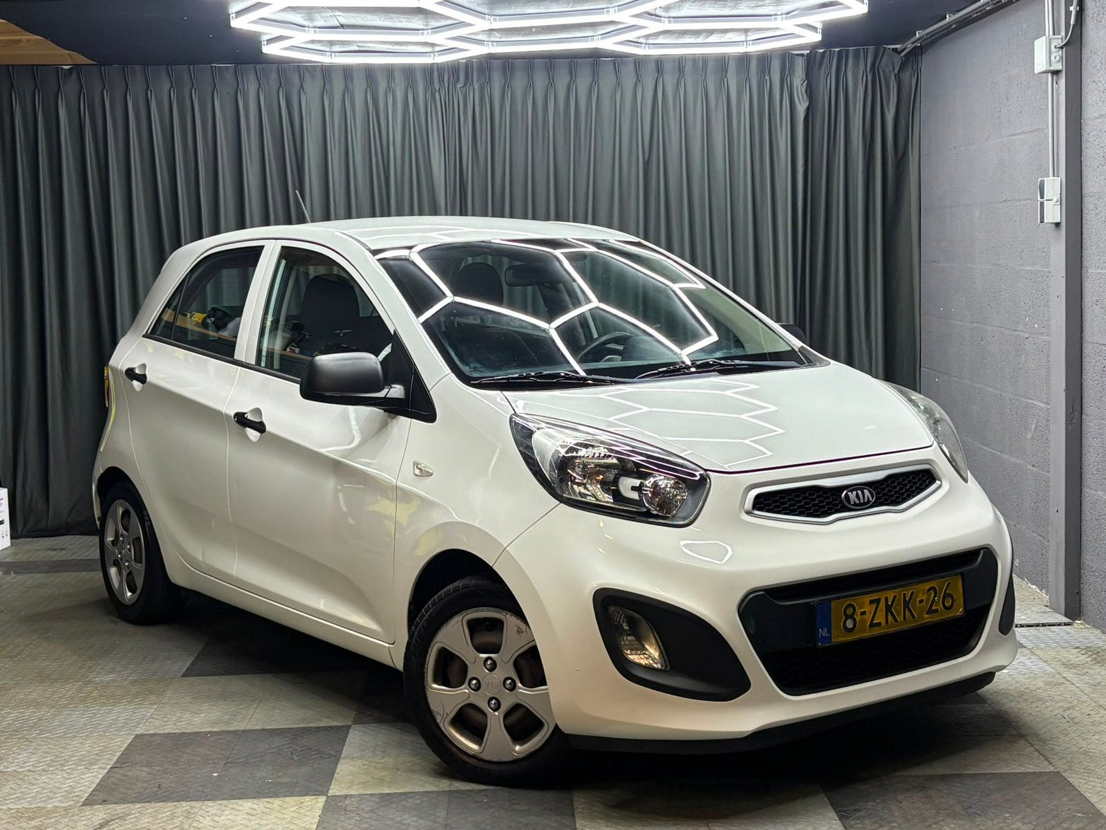 Kia Picanto 1.0 Cvvt 5-DRS 2015 Wit, Auto's, Voorwielaandrijving, 400 kg, Wit, Origineel Nederlands