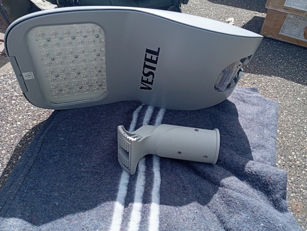 Vestel led straatverlichting/ lichtmast, Ophalen, Led-lamp, Nieuw, E27 (groot)