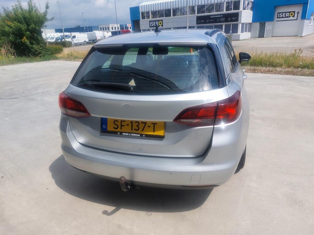 Opel Astra Sports Tourer 1.6 CDTI Business+Airco/Navigatie 3, Voorwielaandrijving, Stof, Gebruikt, 4 cilinders