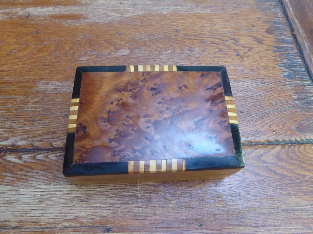 Vintage houten doosje met thuya hout, Ophalen of Verzenden
