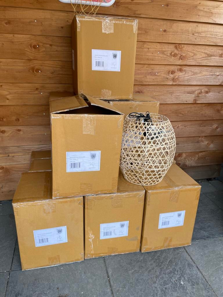 Merk Kolony hanglampen - Nieuw in doos (2 voor 25 euro), Ophalen of Verzenden, Nieuw, Hout