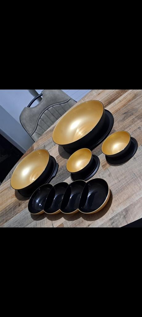 Nieuwe Tupperware Allegra Set - Zwart/Goud, Ophalen of Verzenden, Nieuw, Schaal