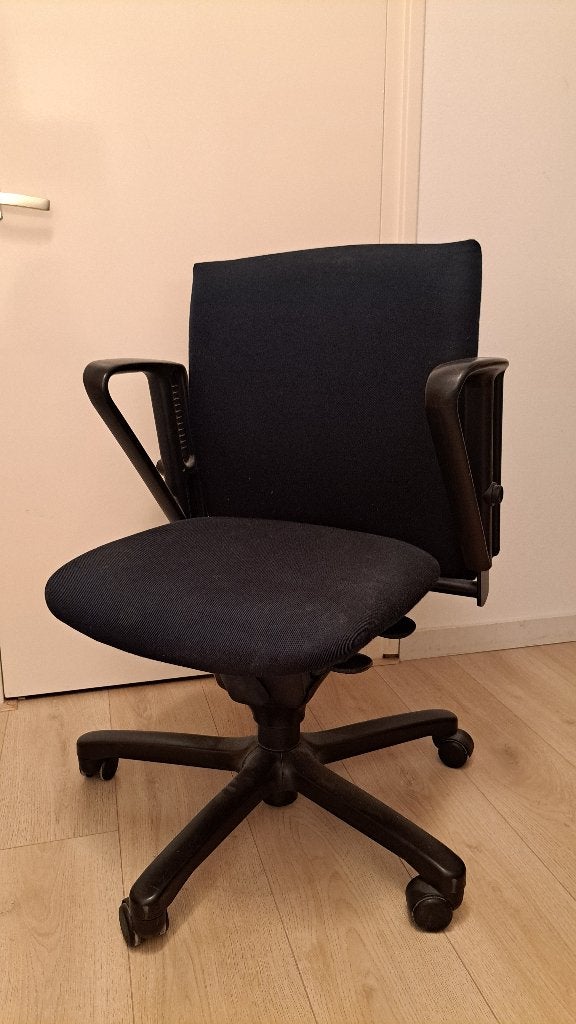 Bureaustoel Apeldoorn, Ophalen, Zo goed als nieuw, Blauw, Bureaustoel