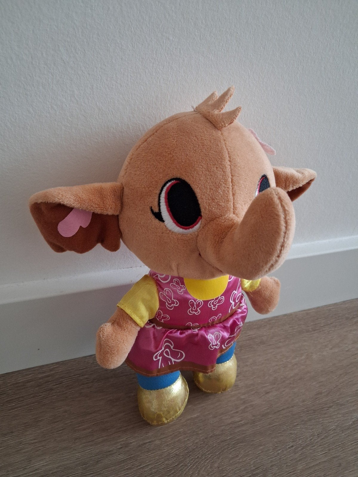 Knuffel Sula van Bing meisje roze jurk 23 cm L1138, Ophalen of Verzenden, Zo goed als nieuw, Overige typen