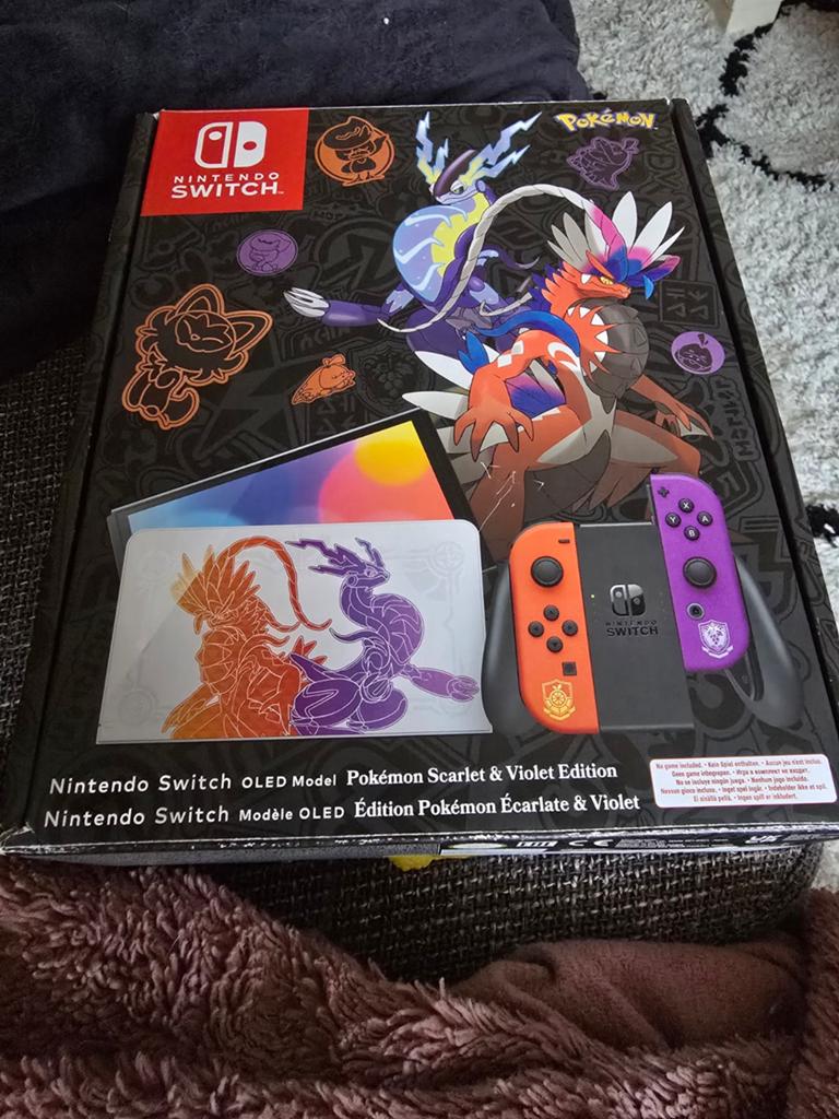 Switch Oled Pokémon Scarlet & Violet Edition, Spelcomputers en Games, Spelcomputers | Nintendo Switch, Ophalen of Verzenden, Zo goed als nieuw