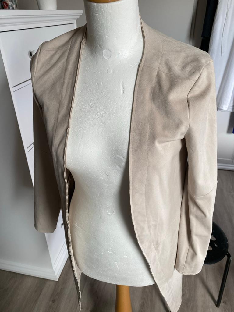 Sandwich suède jasje maat 36 NIEUW, Ophalen of Verzenden, Nieuw, Maat 36 (S), Beige