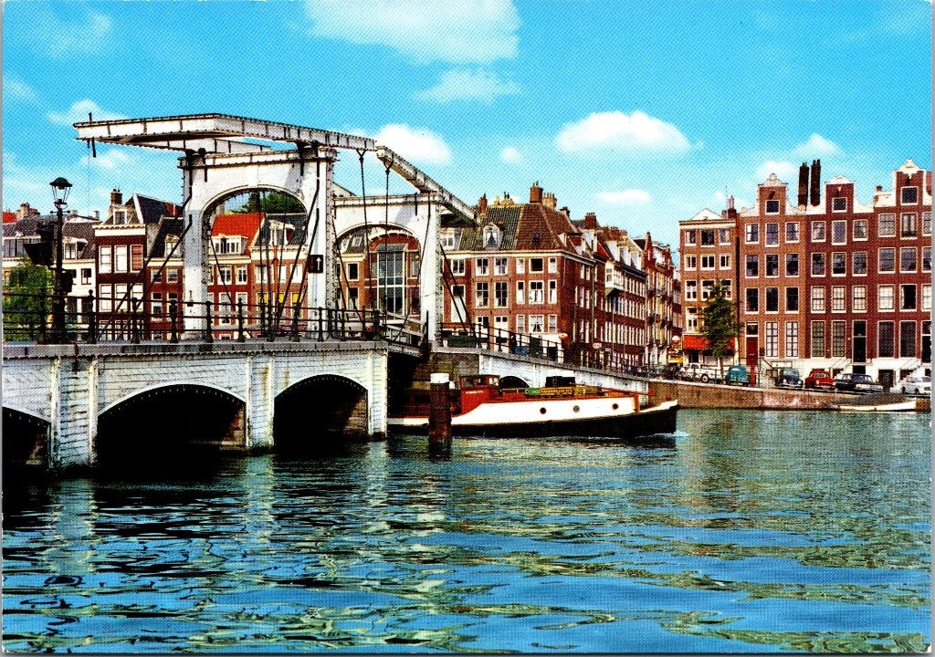 Amsterdam Magere Brug - 11 oude ansichtkaarten, Ophalen of Verzenden, 1960 tot 1980, Gelopen, Noord-Holland