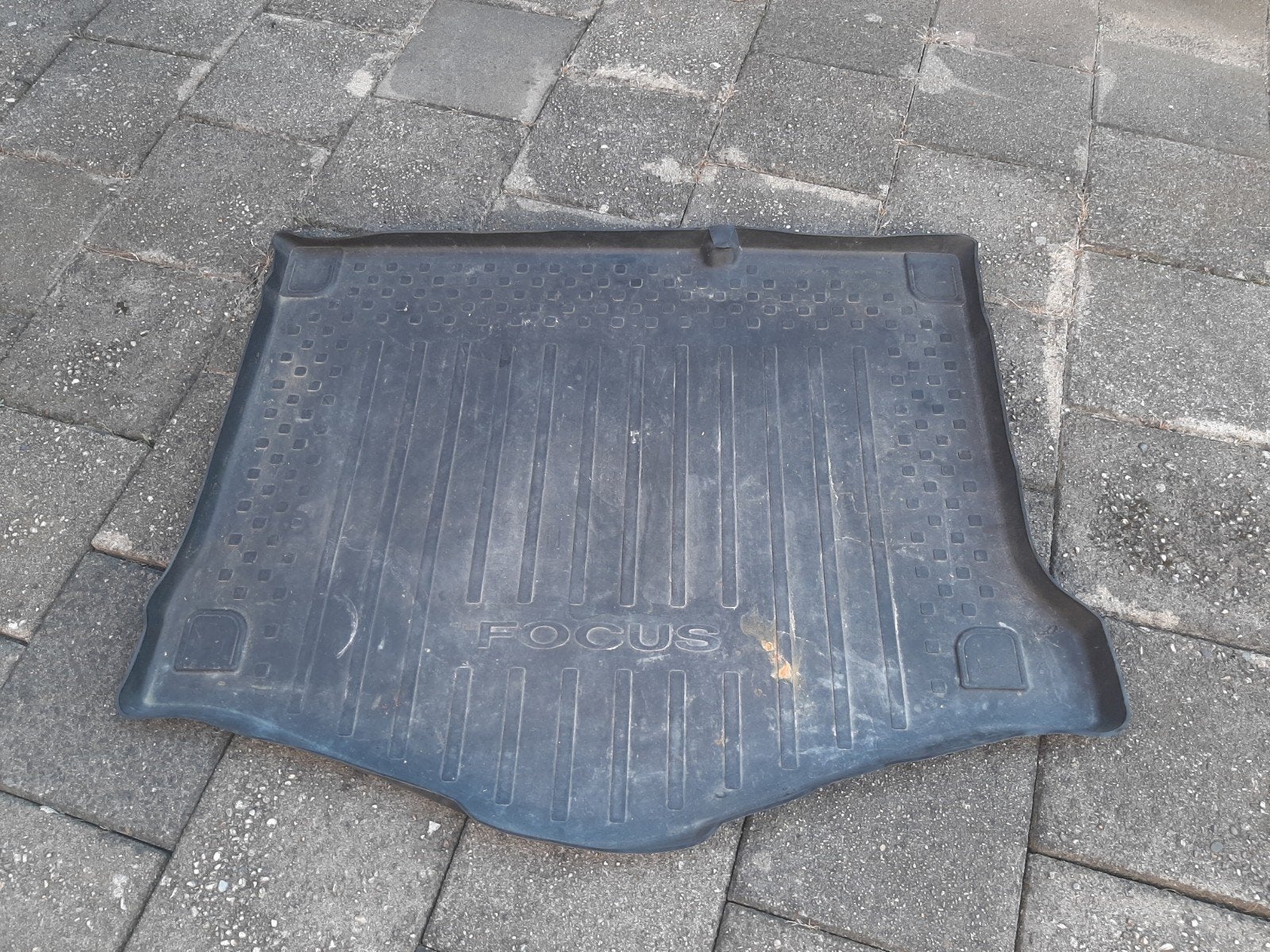 Ford Focus mk2 kofferbak rubber, Ophalen of Verzenden, Zo goed als nieuw