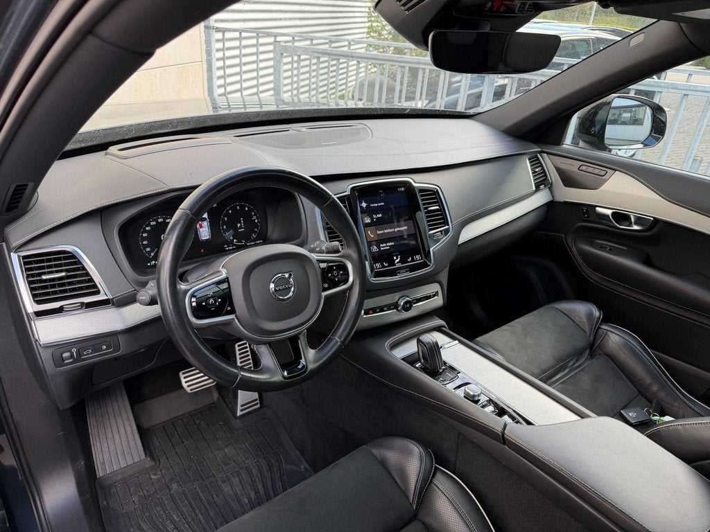 Volvo XC90 2.0 T8 Recharge AWD R-Design Pano-H&K-ACC-Head up, Gebruikt, 4 cilinders, Blauw, 7 stoelen
