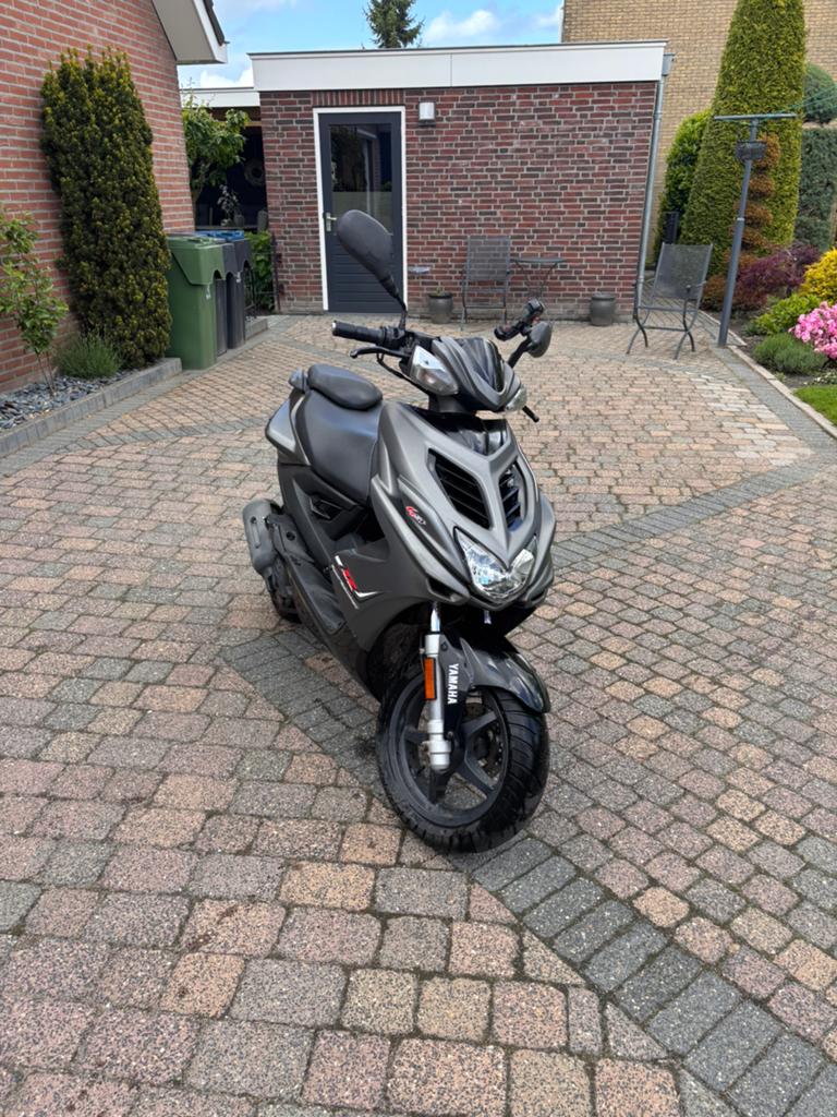 Yamaha Aerox R, Fietsen en Brommers, Scooters | Yamaha, Ophalen, Gebruikt, Aerox, Maximaal 45 km/u
