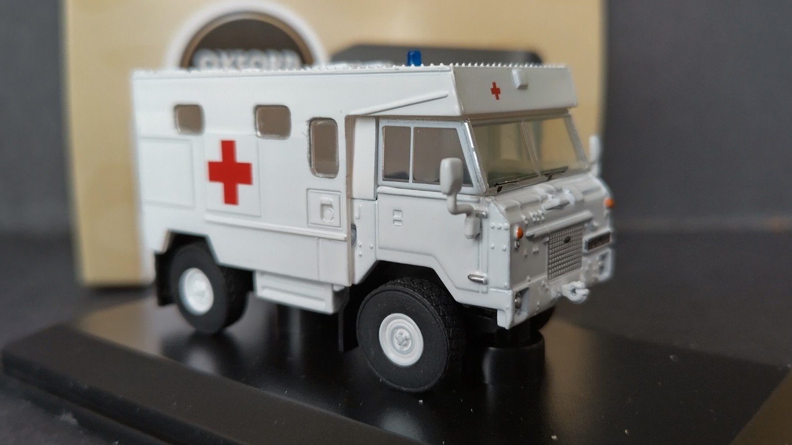Land Rover FC Bosna Ambulance 1:76 Oxford Diecast Pol, Auto, Verzenden, ., Nieuw