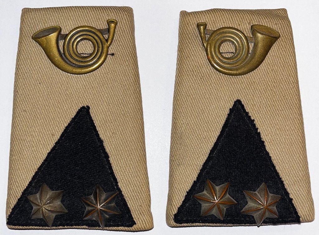 Eerste Luitenant KNIL Infanterie schouder epauletten, Verzamelen, Militaria | Algemeen, Ophalen of Verzenden, Landmacht, Nederland