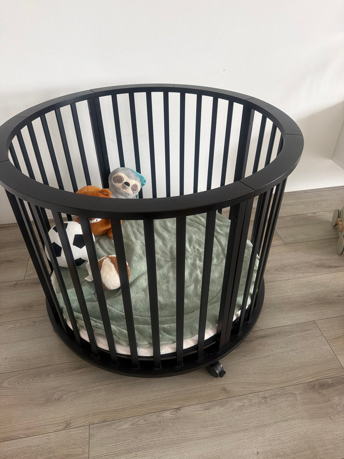 Europe Baby Circa Ronde Box - baby box -zwart, incl matras, Ophalen of Verzenden, Gebruikt, Rond, Boxkleed