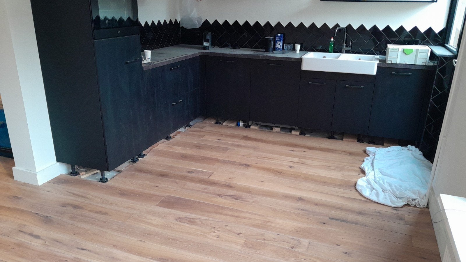 Eiken houten vloer a 40m2 breedte: 19, 15 ,13 cm dikte: 20mm, Doe-het-zelf en Verbouw, Vloerdelen en Plavuizen, Ophalen, Nieuw