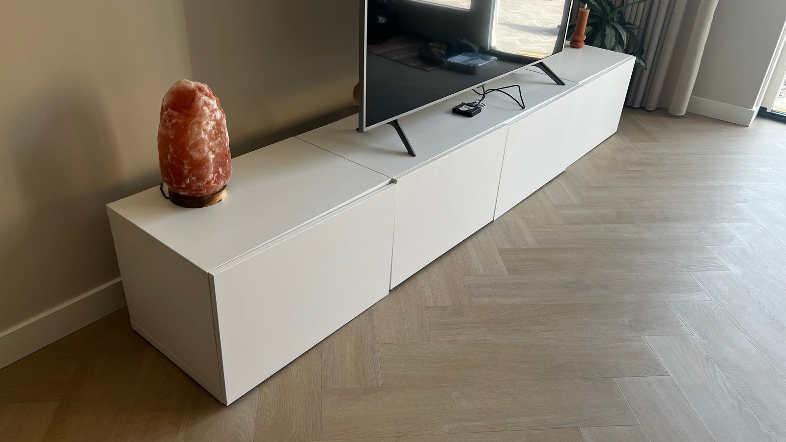 Ikea TV meubel 240 cm breed, zwevend te maken, Huis en Inrichting, Kasten | Televisiemeubels, Ophalen, Gebruikt, 200 cm of meer