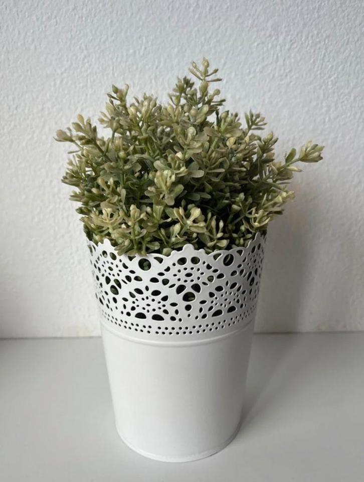 IKEA Bloempot met kunstplant, Tuin en Terras, Bloempotten, Ophalen, Gebruikt, Rond, Binnen
