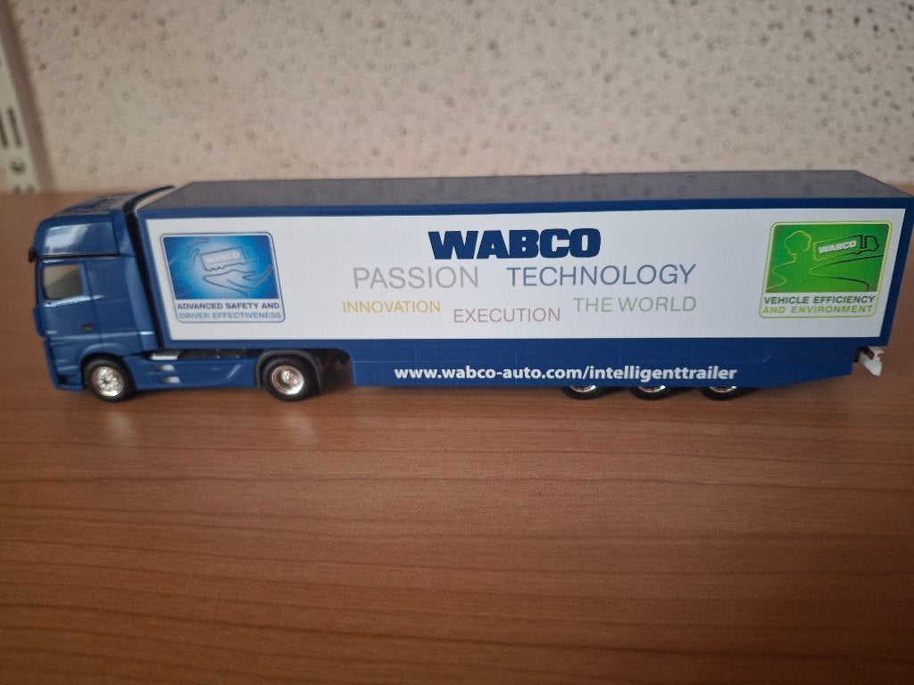 herpa miniatuurauto, Ophalen of Verzenden, Zo goed als nieuw, Bus of Vrachtwagen, Herpa