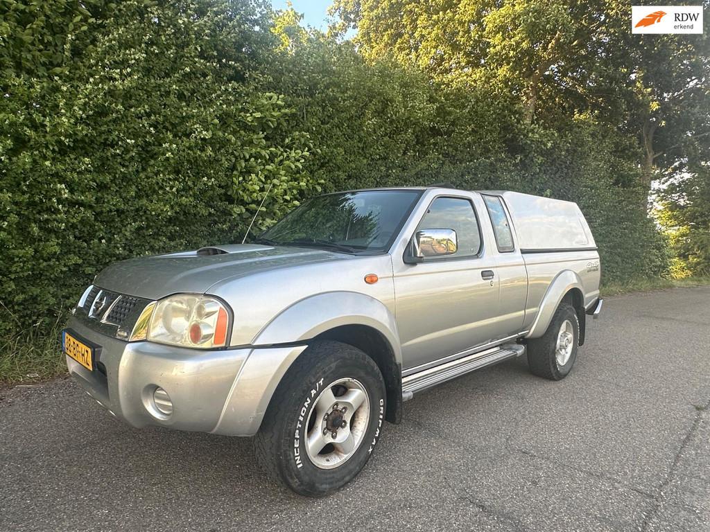 Nissan Pick-up 2.5 DTi King Cab D22 Engine/4x4/Airco Top!, Stof, Gebruikt, 4 cilinders, 133 pk
