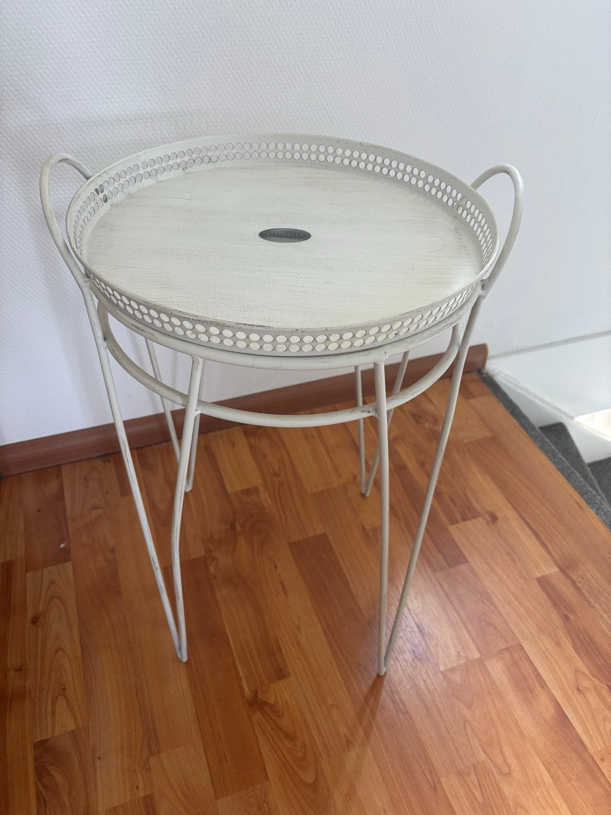 Riverdale bijzettafel met dienblad - Crème, Metaal of Aluminium, Rond, Zo goed als nieuw, Ophalen