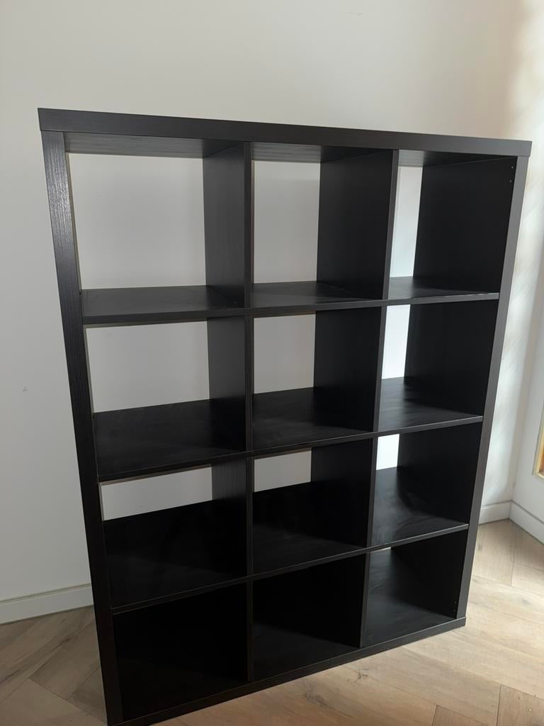Ikea kallax kast zwartbruin, Huis en Inrichting, Kasten | Boekenkasten, Ophalen, 100 tot 150 cm, 100 tot 150 cm, Zo goed als nieuw