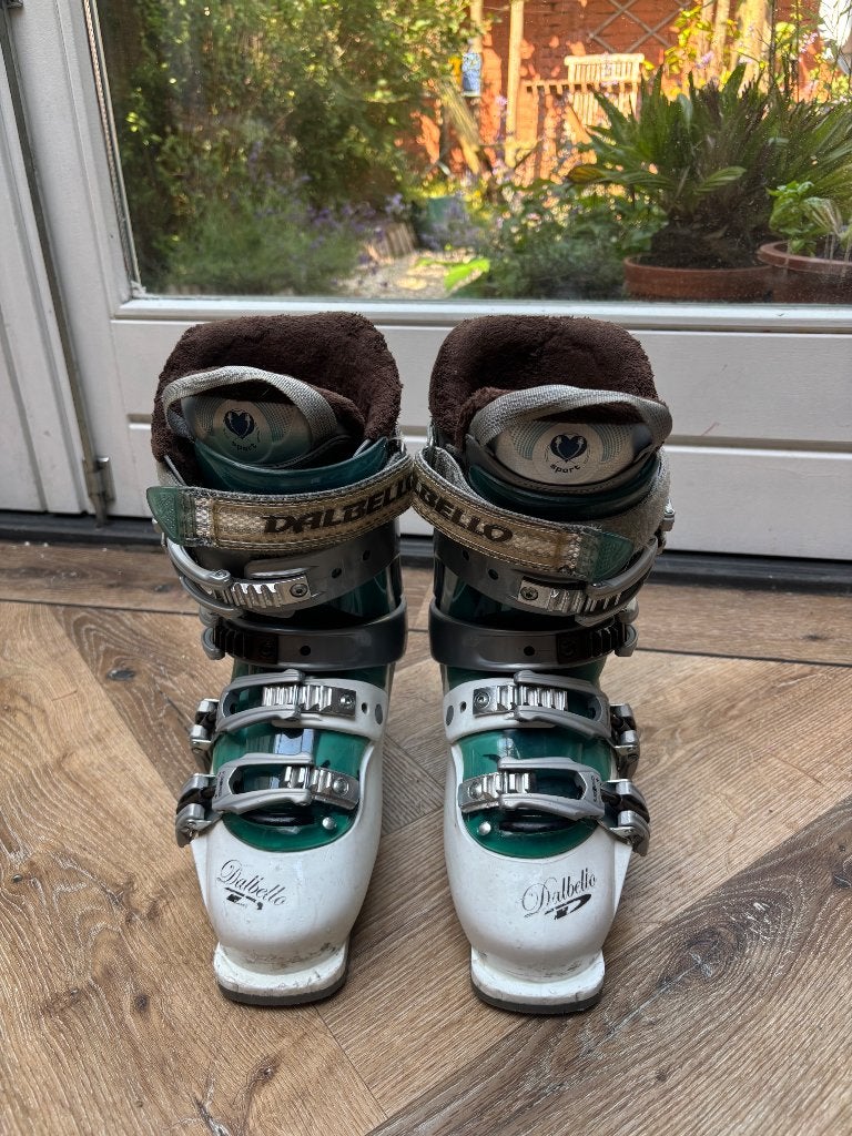 Mooie Skischoenen | maat 38, Ophalen, Wit, Overige typen, Gedragen