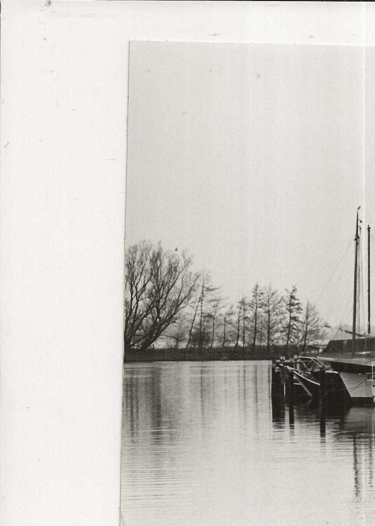 Onbekend Plezierboten op stille plas Foto 24-16 cm 1981, Ophalen of Verzenden, 1980 tot heden, Ongelopen, Noord-Holland