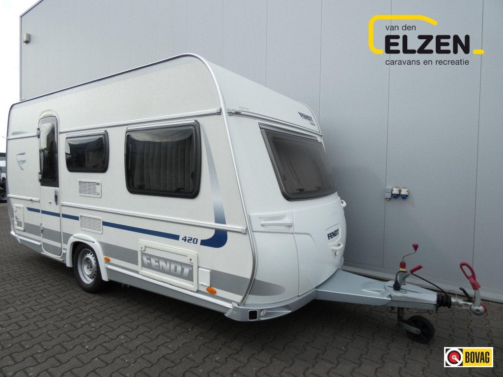 Fendt Saphir 420 QF Mover, voortent, fietsdr., Caravans en Kamperen, Bedrijf, Treinzit, Tot en met 4, Dwarsbed