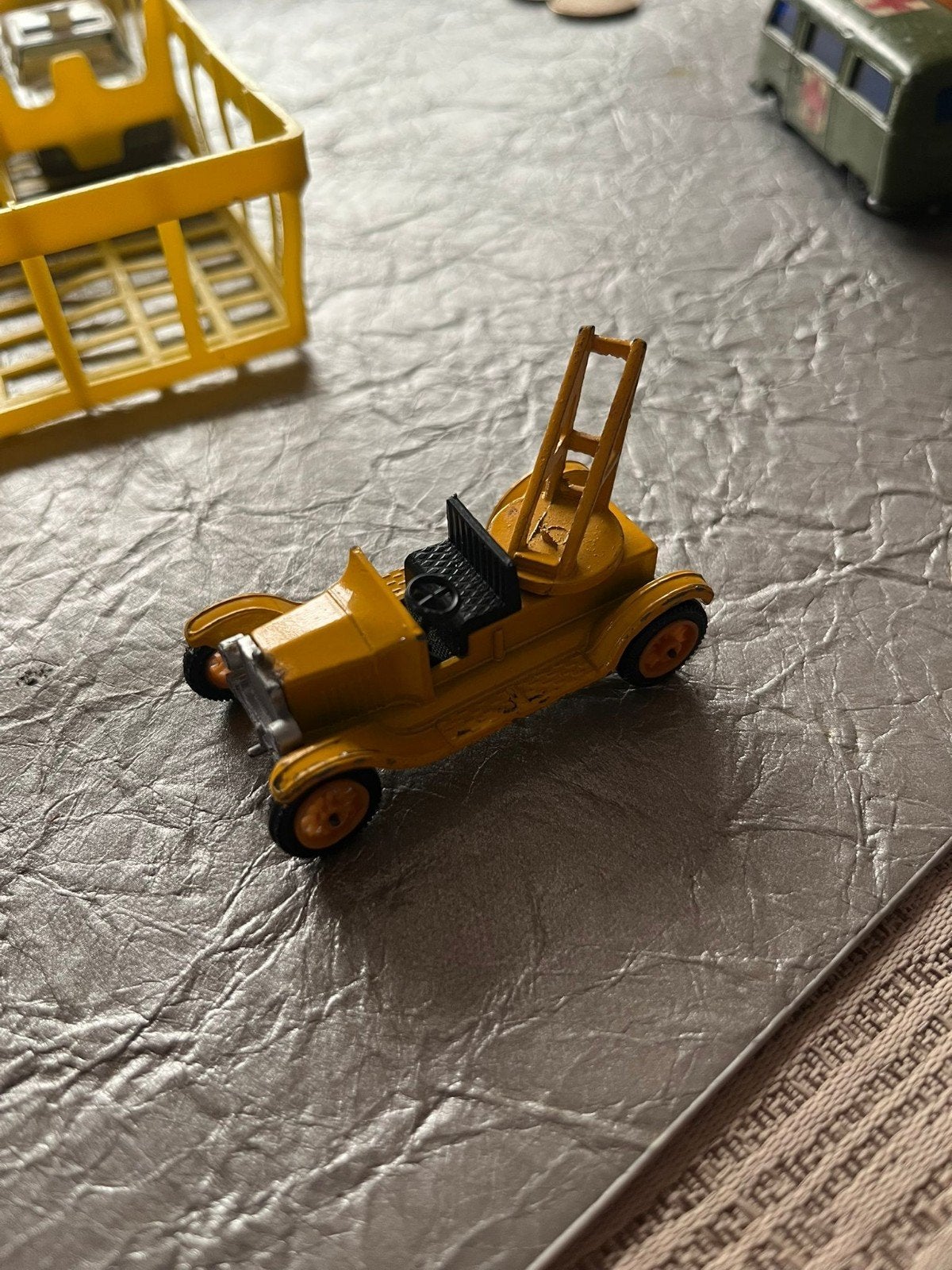 EFSY T-Ford 1919 Modelauto - Geel, Ophalen of Verzenden, Gebruikt