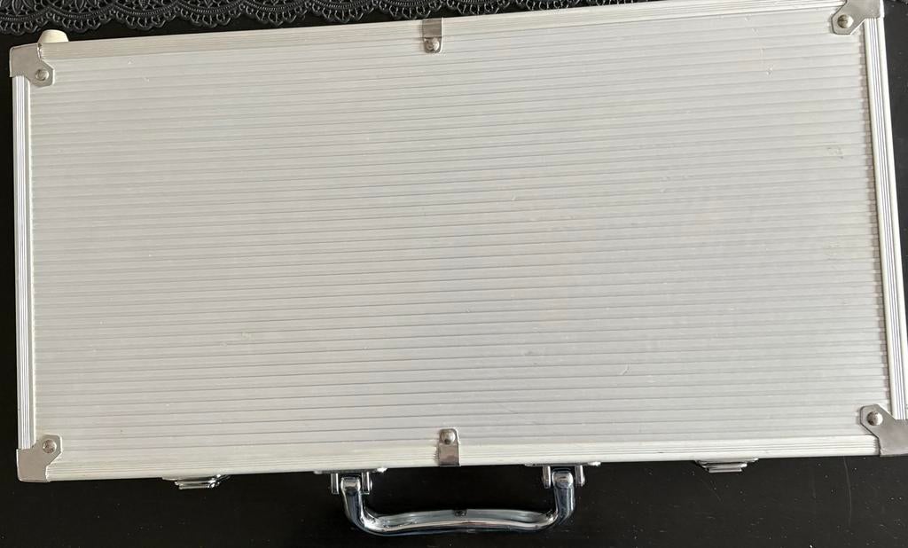 Complete Pokerset in Aluminium Koffer, Hobby en Vrije tijd, Gezelschapsspellen | Kaartspellen, Ophalen of Verzenden