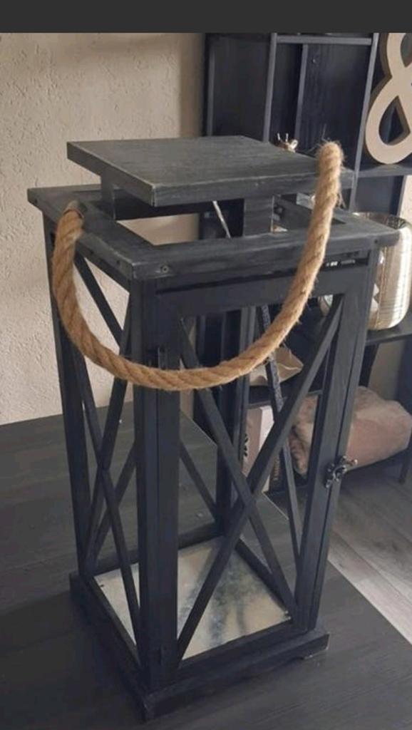 Zwarte open lantaarn met touw handvat, Ophalen, Gebruikt, Modern landelijk