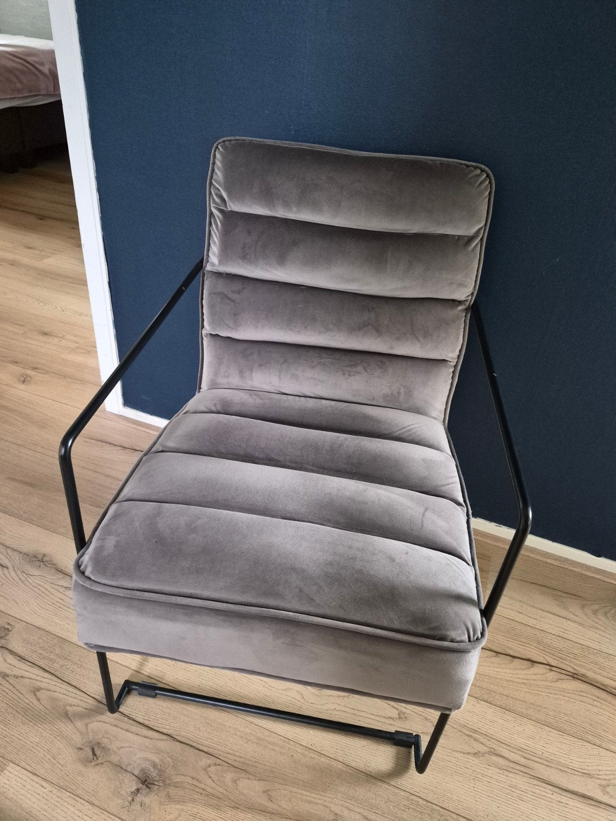 Vintage loungestoel, Huis en Inrichting, Stoelen, Ophalen, Grijs, Eén