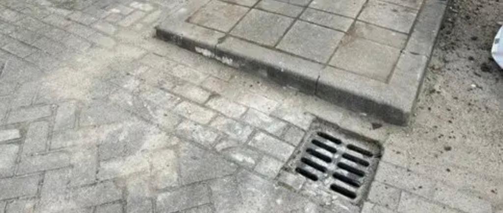 4 straatbanden, Gebruikt, Overige typen, Ophalen of Verzenden, Minder dan 25 cm