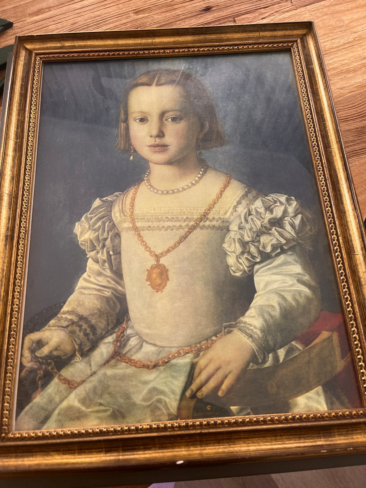 Klassiek Portret van een Jong Meisje in Gouden Lijst, Antiek en Kunst, Kunst | Schilderijen | Klassiek, Portret of Personen, Klassiek