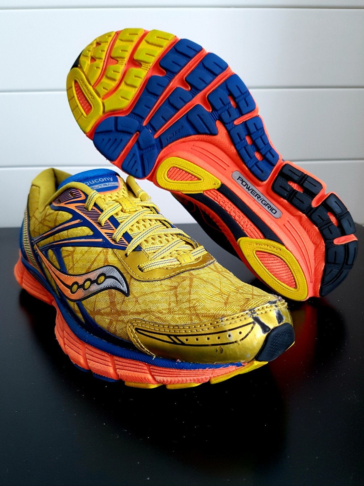 Saucony Breakthru, Overige kleuren, Sportschoenen, Ophalen of Verzenden, Saucony