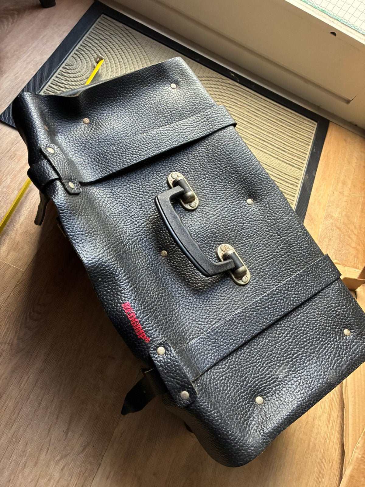 Gereedschapskoffer redgrip leren tas 45x20x20 cm, Doe-het-zelf en Verbouw, Gereedschapskisten, Ophalen of Verzenden, Zo goed als nieuw