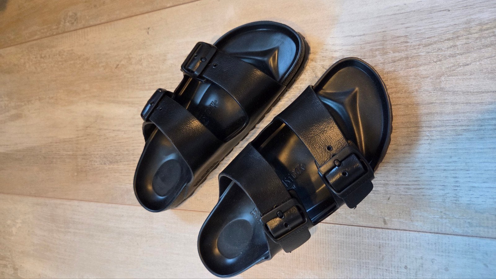Birkenstock slippers (kunststof) zwart maat 37, Ophalen, Zo goed als nieuw, Birkenstock, Instappers