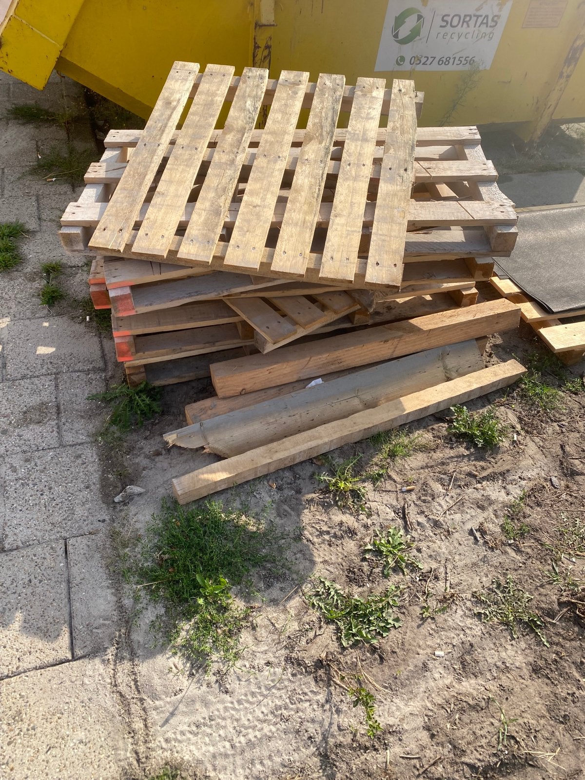 Gebruikte pallets en houten planken, Ophalen, Gebruikt, 25 tot 50 mm, 200 tot 250 cm