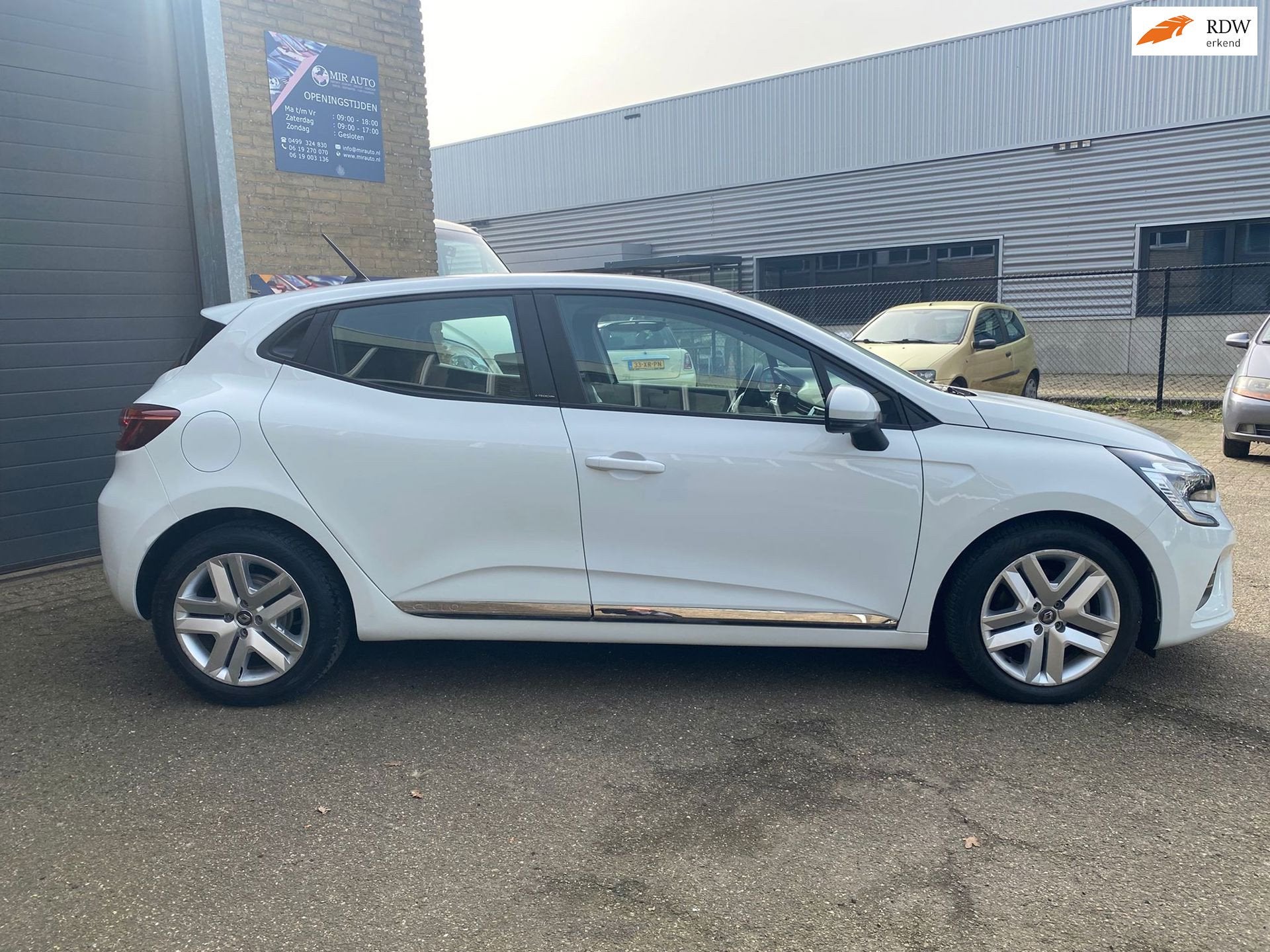 Renault Clio 1.6 E-Tech Hybrid 140 Business, Auto's, Dealer onderhouden, 49 pk, Gebruikt, Overige brandstoffen