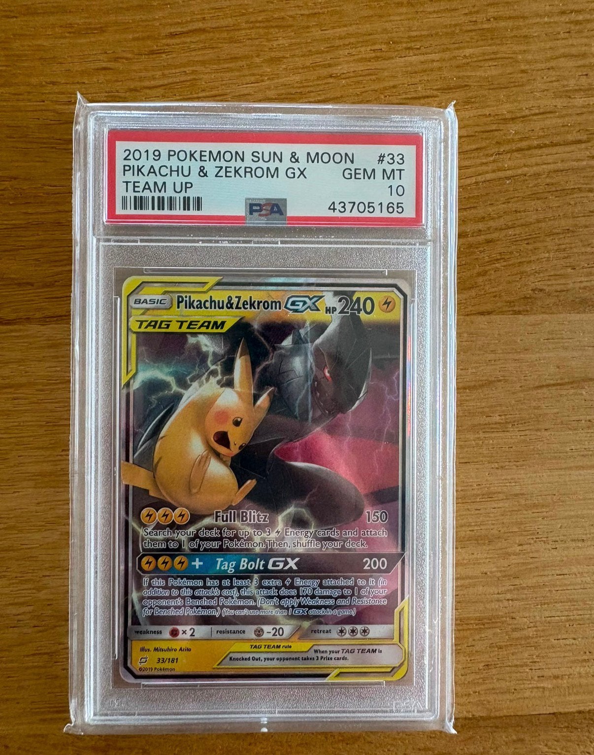Pickachu x zekrom 33, Ophalen of Verzenden, Zo goed als nieuw