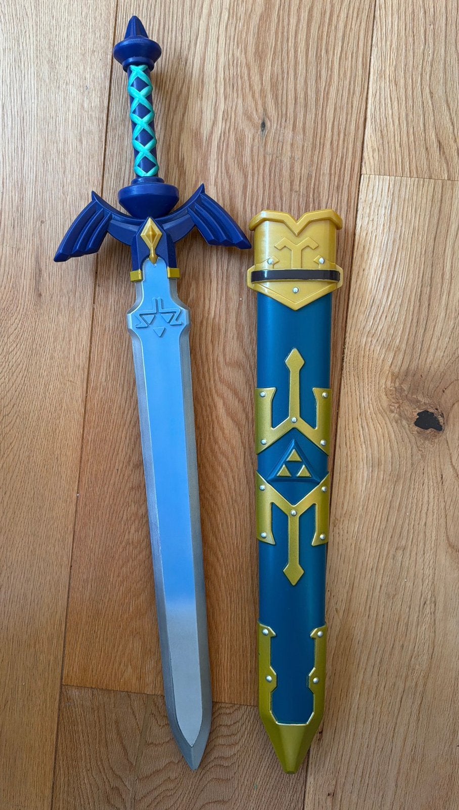 Legend of Zelda speelgoed zwaard, Ophalen, Zo goed als nieuw