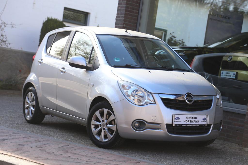 Opel Agila 1.0 Berlin Airco 33.000km ! (bj 2014), Auto's, Voorwielaandrijving, Euro 5, Gebruikt, 31 €/maand
