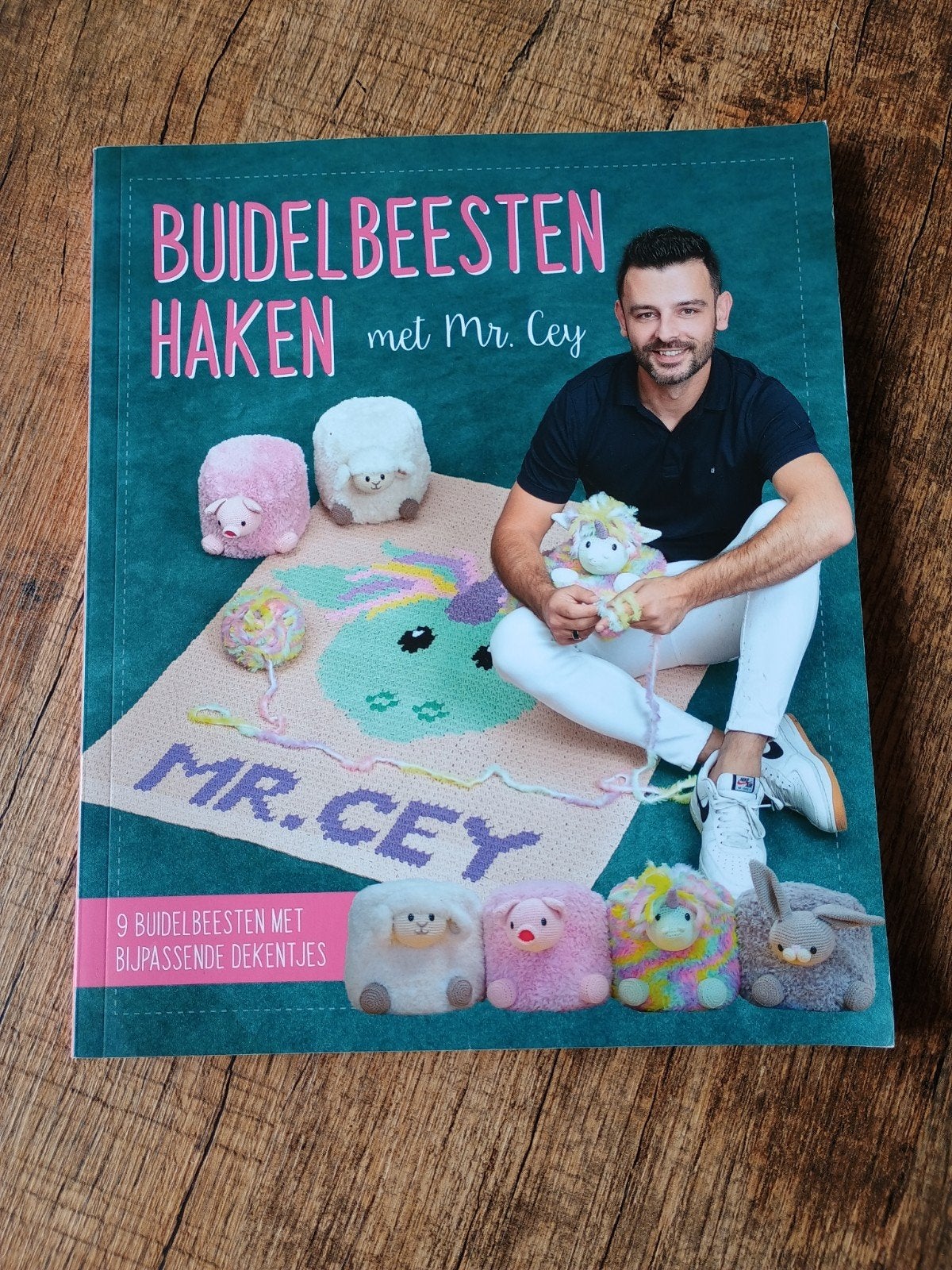 Buidelbeesten haken - Mr. Cey, Hobby en Vrije tijd, Breien en Haken, Ophalen of Verzenden, Haken, Patroon of Boek