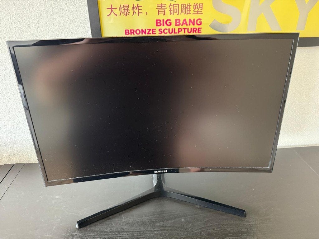 Samsung 27" Curved Monitor (C27F396FHU) – Full HD, Kantelbaar, 3 tot 5 ms, VA, Full HD