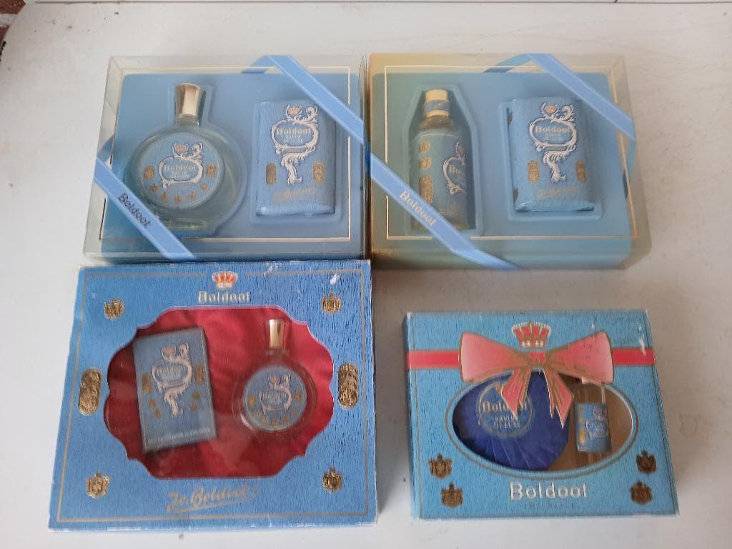 4 VINTAGE geschenkverpakkingen Boldoot eau de cologne en, Verzenden, Nieuw, Parfumfles, Gevuld