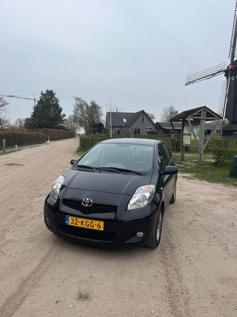Toyota yaris automaat 2009 benzine, Ophalen of Verzenden, Zo goed als nieuw